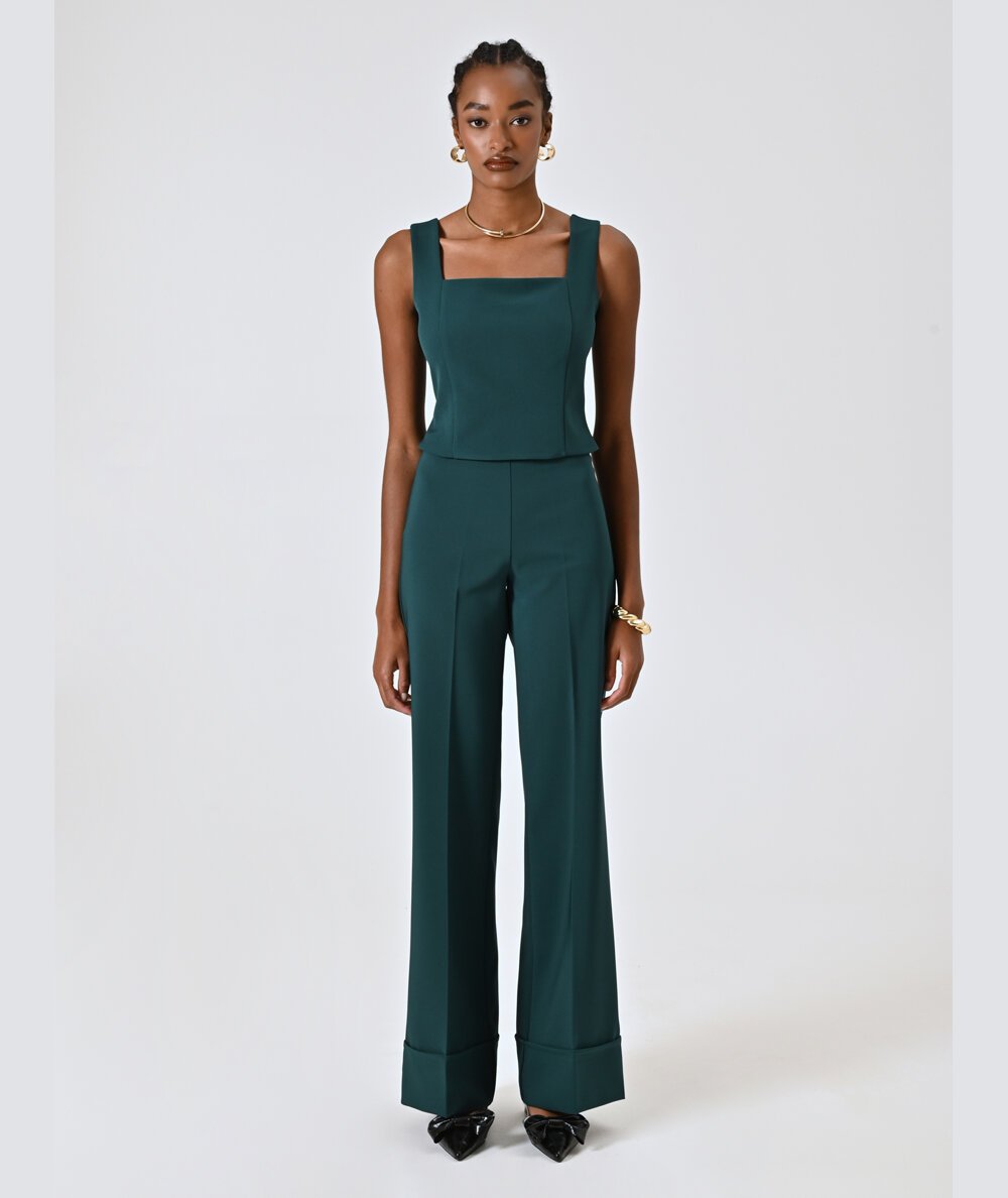 Top a Trapezio Rinascimento | Linee Morbide e Stile Unico