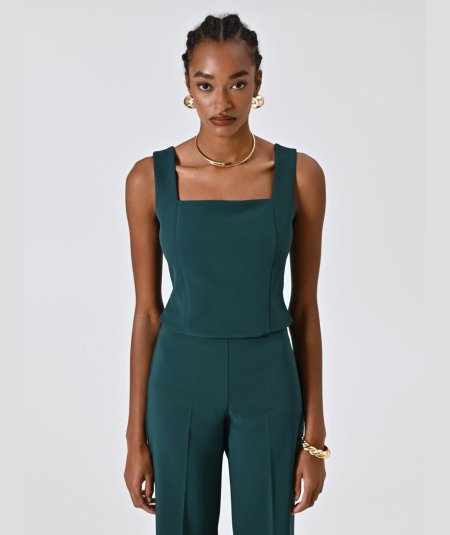 Top a Trapezio Rinascimento | Linee Morbide e Stile Unico